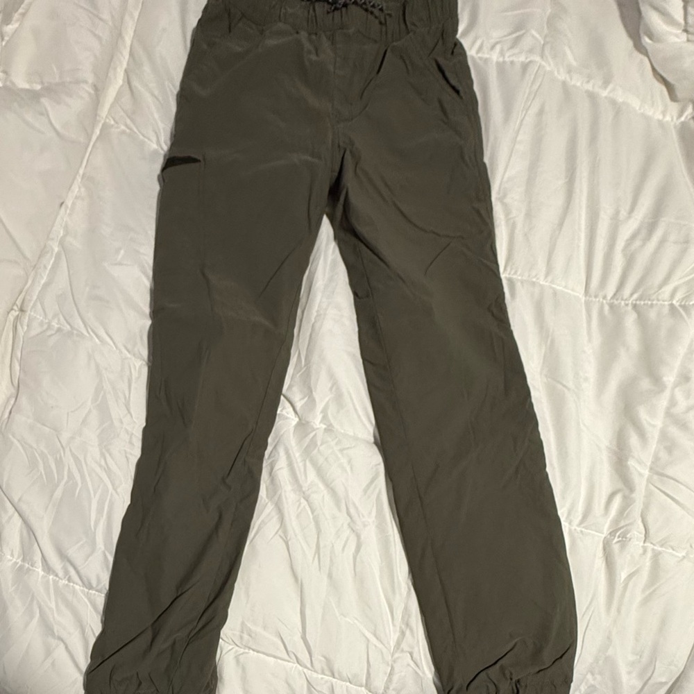 Weatherproof vintage boys size large 14/16 Olive Green insulated Pants. A21